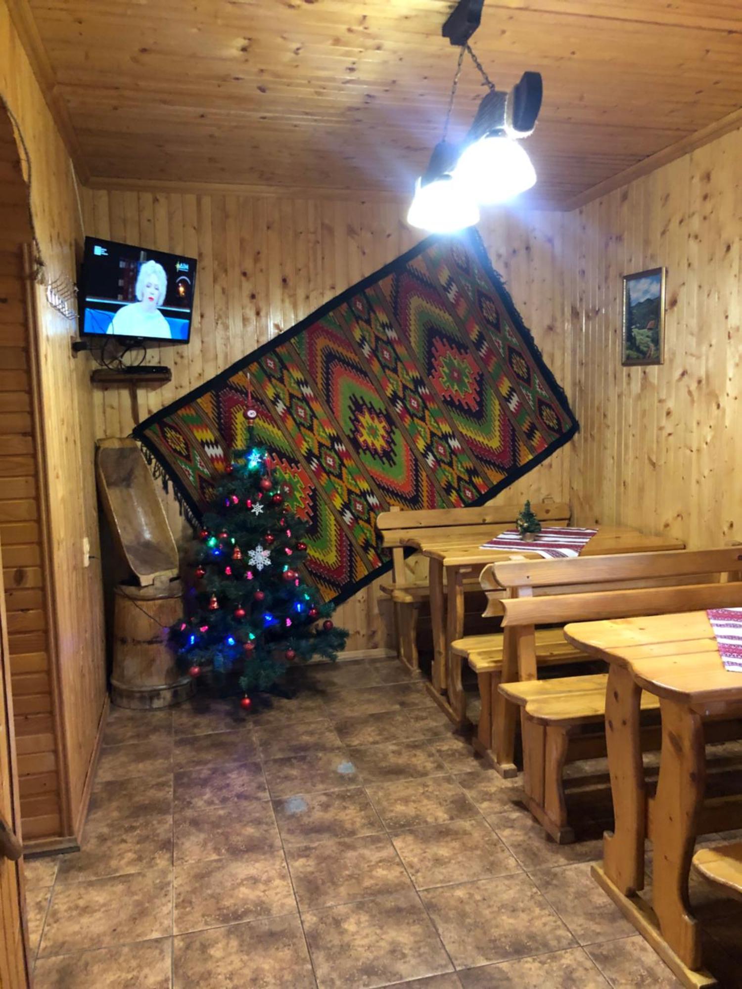U Pana Ivana Яремче Екстериор снимка